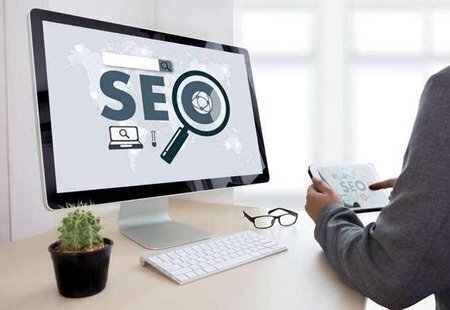 做網站優化為什么需要定期需要SEO綜合查詢?